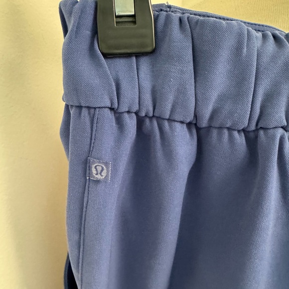 Lululemon 6 Noir Pant Woven Gatsby Blue Women's Pockets Tie Front Travel - Picture 4 of 5